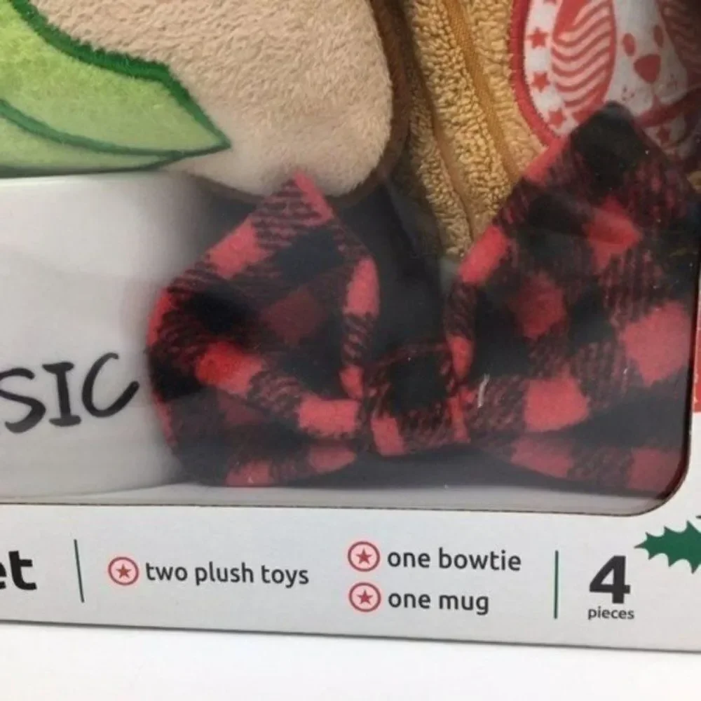 Pet Shoppe Holiday Dog Gift Set New